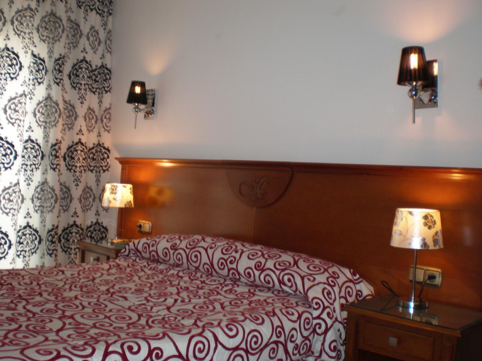 Abril Nerja Hotel Szoba fotó